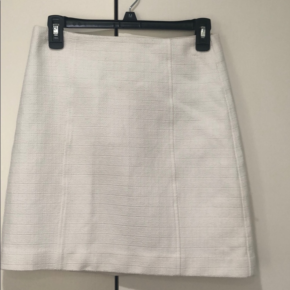 Loft mini skirt